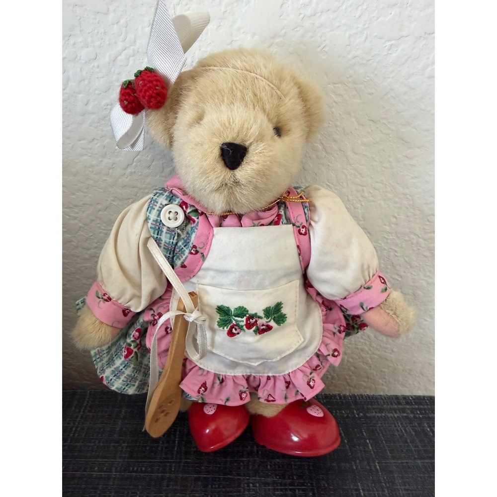North American Bear Co Muffy VanderBear Jam Session Strawberry Plush Toy 1992